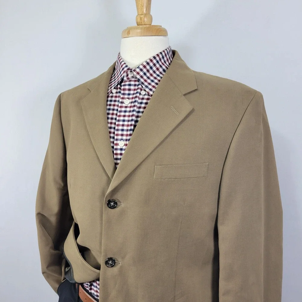 Banana Republic Men's Sport Coat‎ Blazer Three Button Brown Cotton Size 44R